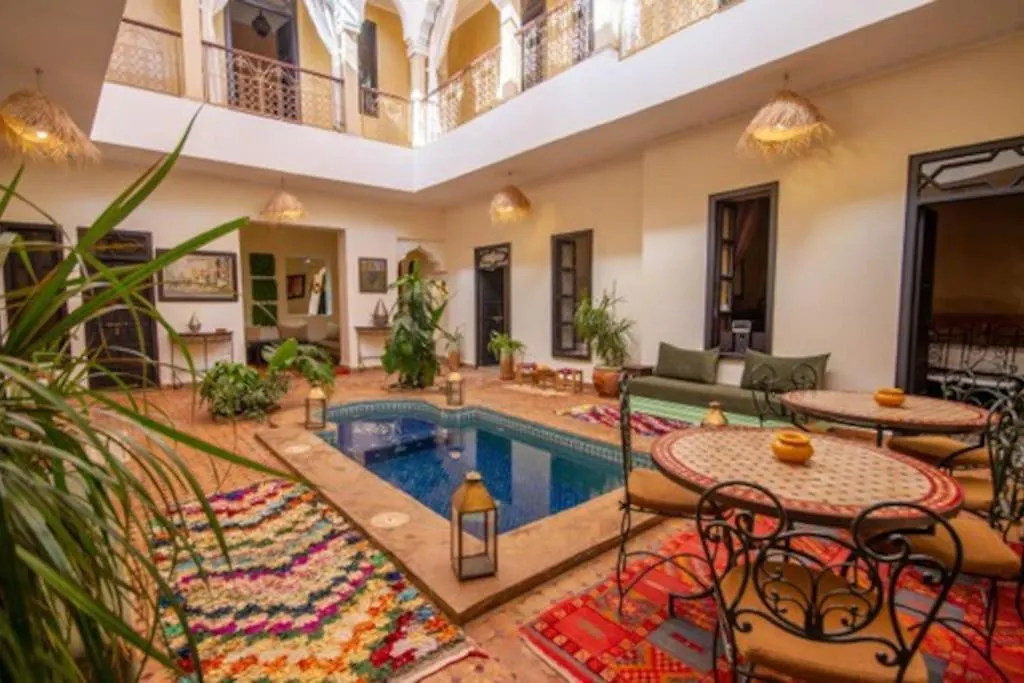 Riad En Exlusivite A 5Min De La Place Jamaa El Fna Marrakesh 0*,